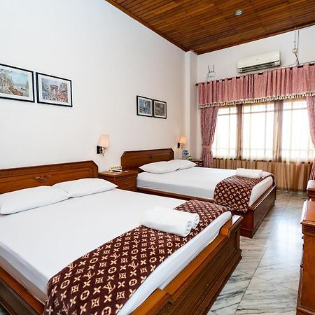 D Ajenk Boutique Guesthouse Kejayan Exteriér fotografie