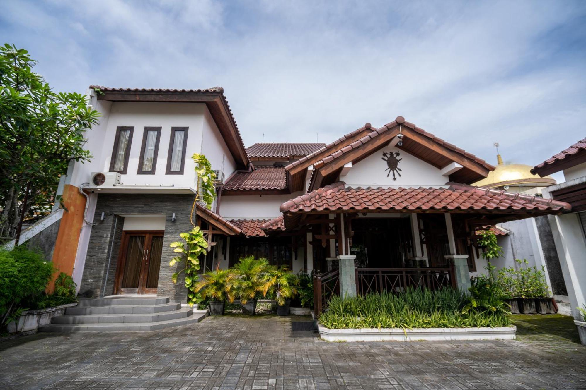 D Ajenk Boutique Guesthouse Kejayan Exteriér fotografie