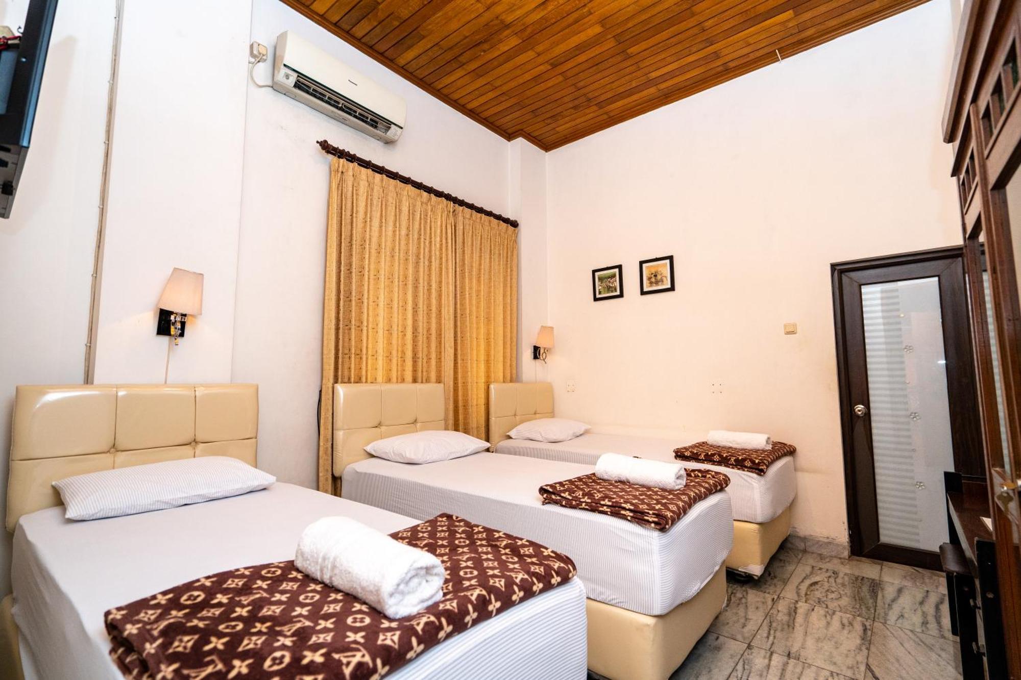 D Ajenk Boutique Guesthouse Kejayan Exteriér fotografie